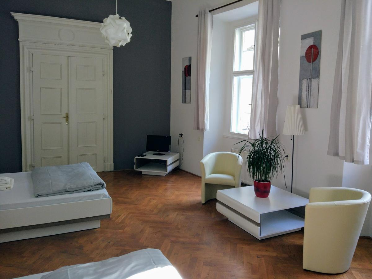 Apartments Tynska 7 Πράγα Εξωτερικό φωτογραφία