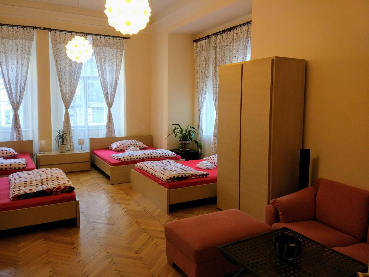 Apartments Tynska 7 Πράγα Εξωτερικό φωτογραφία