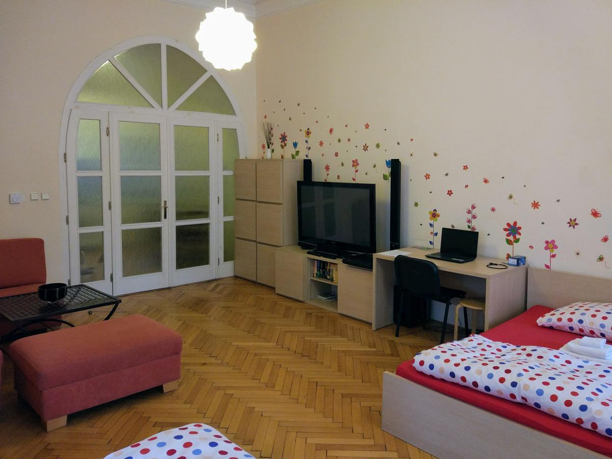 Apartments Tynska 7 Πράγα Εξωτερικό φωτογραφία