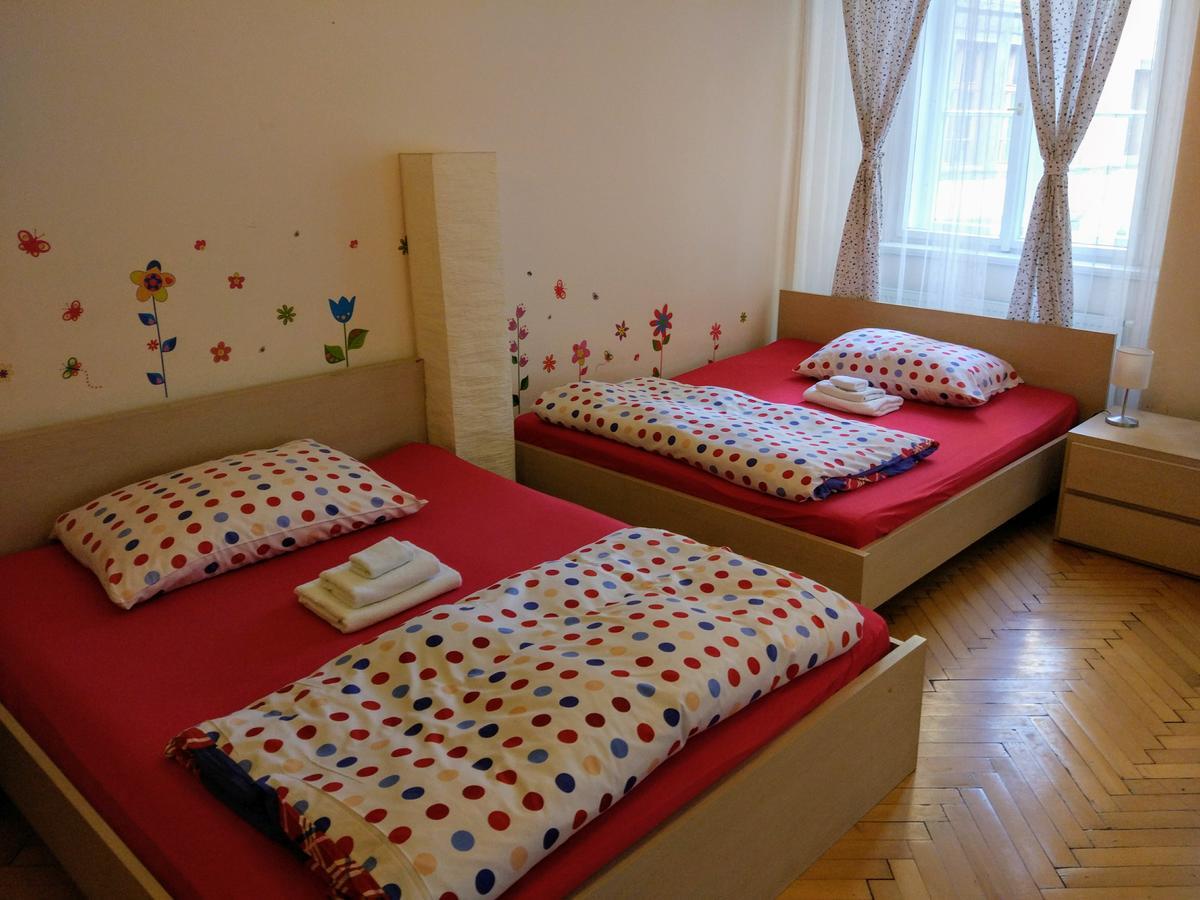 Apartments Tynska 7 Πράγα Εξωτερικό φωτογραφία